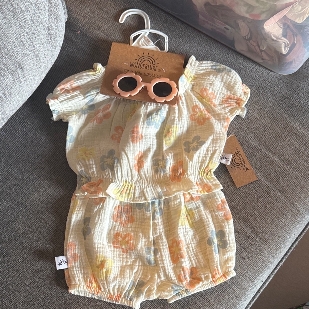 Floral Baby Two Piece Set with Sunglasses